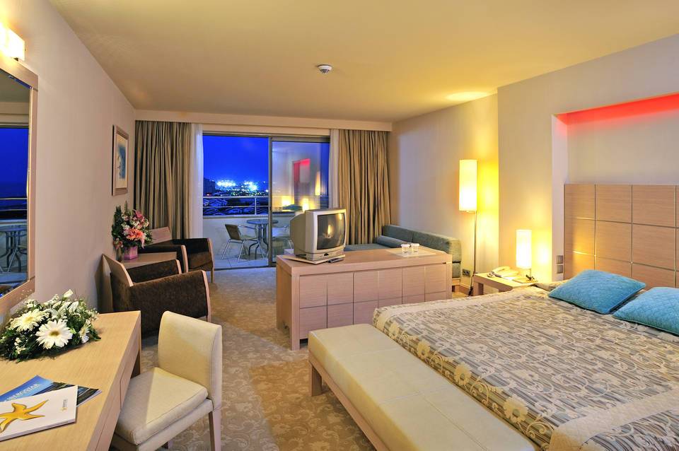 Bellis Deluxe Hotel 2