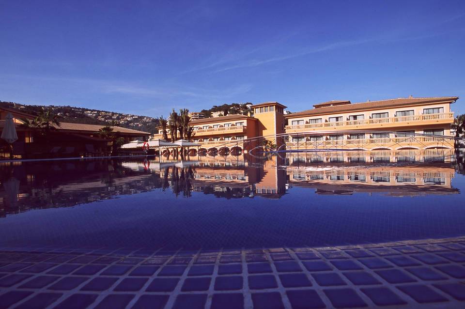 Mon Port Hotel & Spa 4