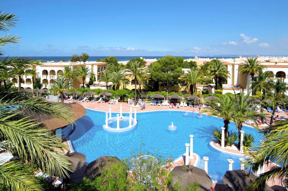 Meliá Zahara Resort & Villas 1