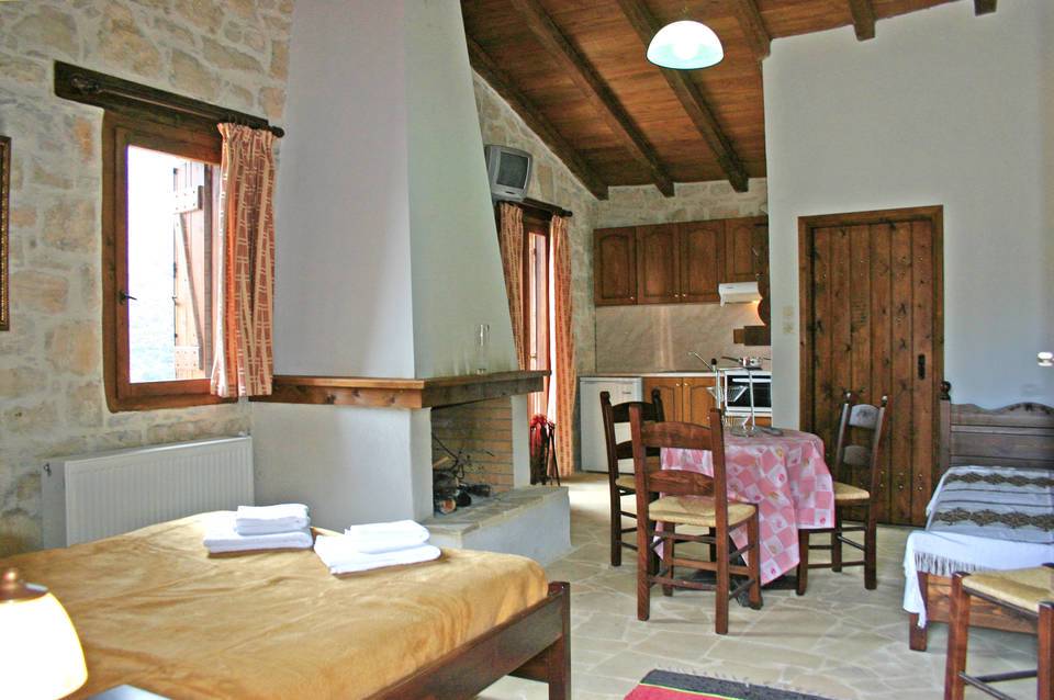 Stone Village Petrino Horio 5