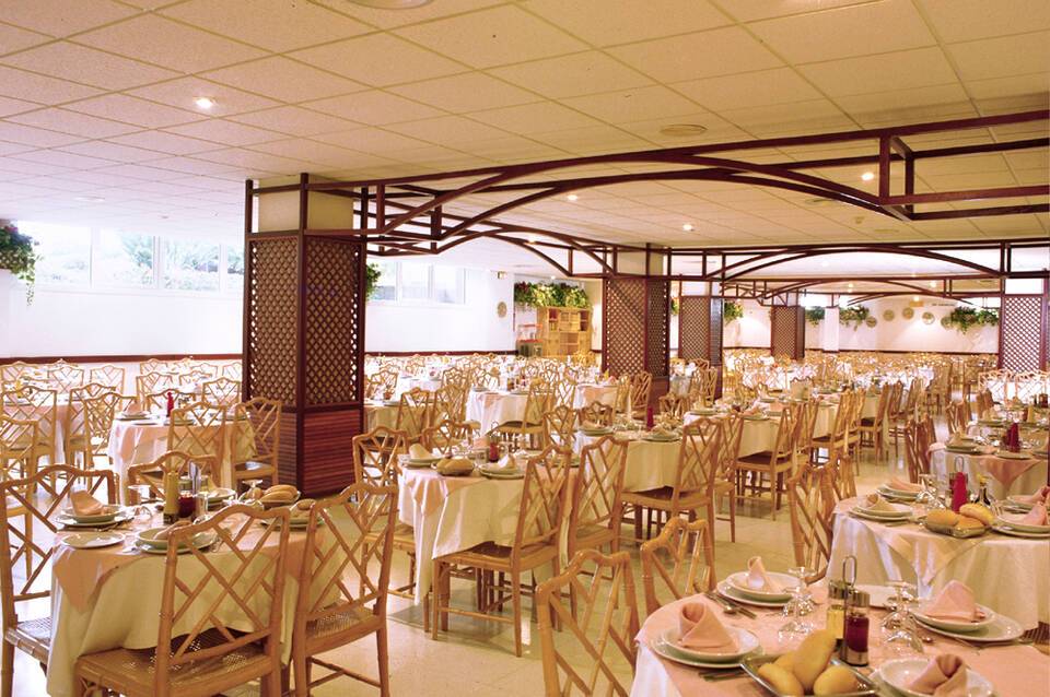 Caprici Beach Hotel & Spa 3