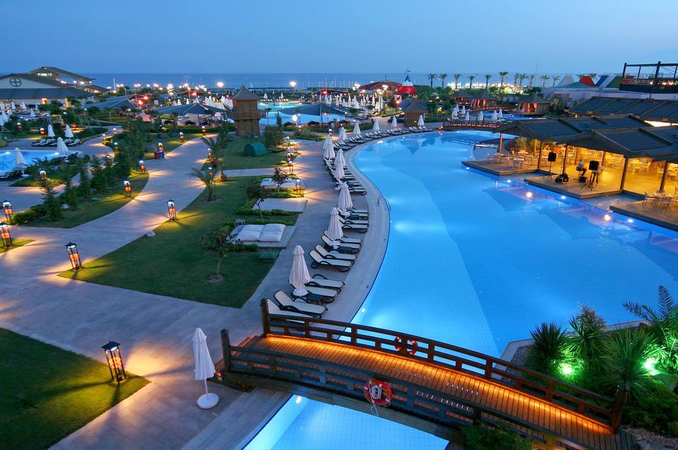 Limak Lara Deluxe Hotel & Resort 2