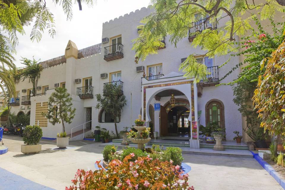 Hotel Nerja Club by Dorobe Hotels 3