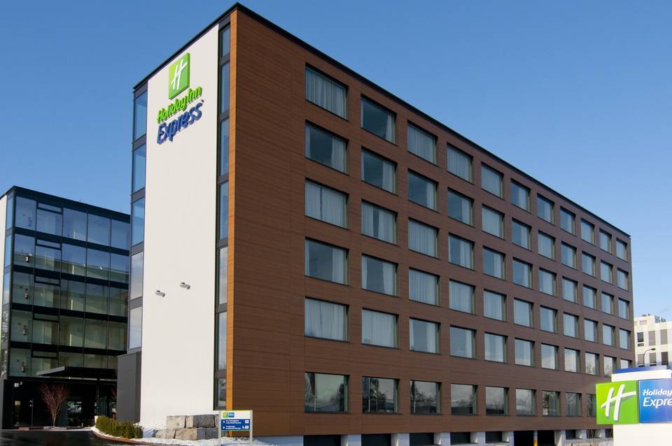 Holiday Inn Express Zürich Airport 2
