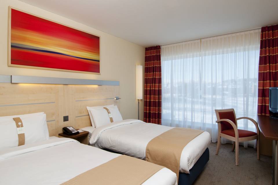 Holiday Inn Express Zürich Airport 3