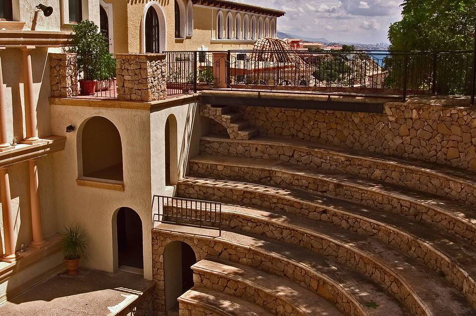 Occidental Pueblo Acantilado 4