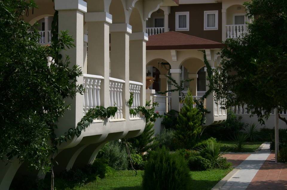 Viking Garden Hotel & Spa 5