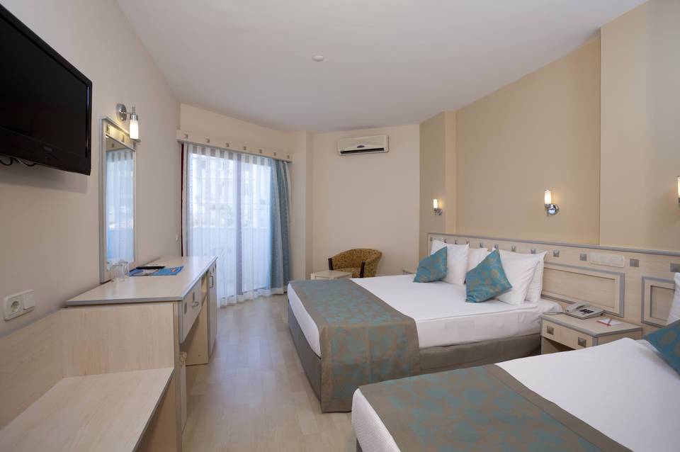Narcia Resort Side 4