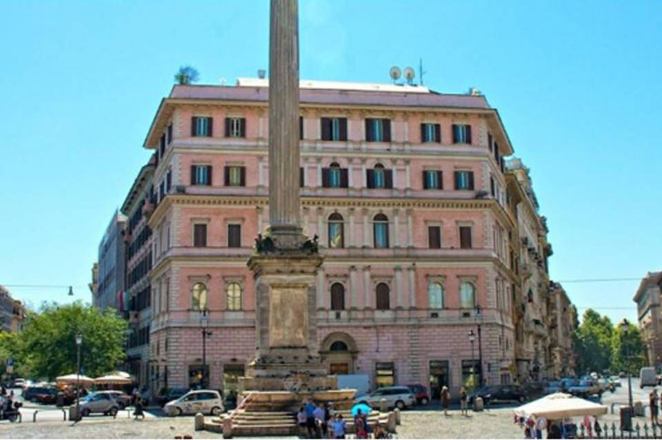 Mecenate Palace 2