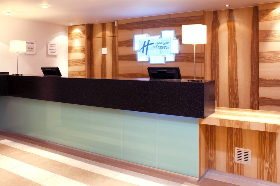Holiday Inn Express London - Watford Junction 4