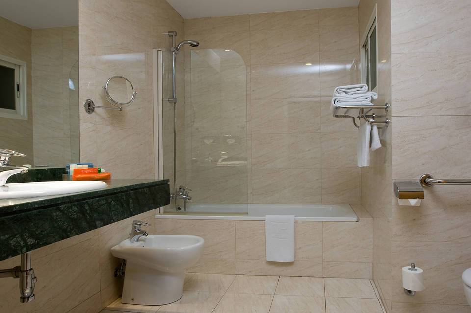NH Madrid Zurbano 5