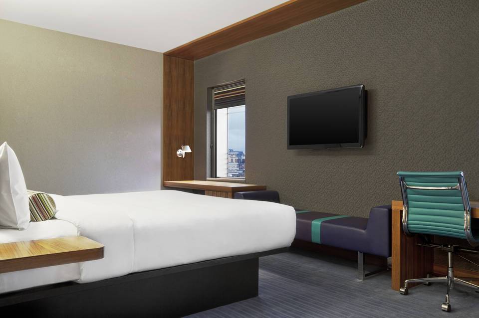 Aloft London Excel 2