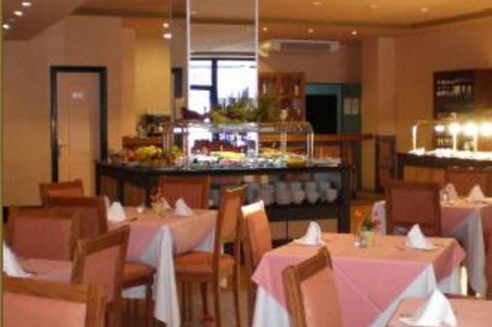 Hotel Zentral Center 4