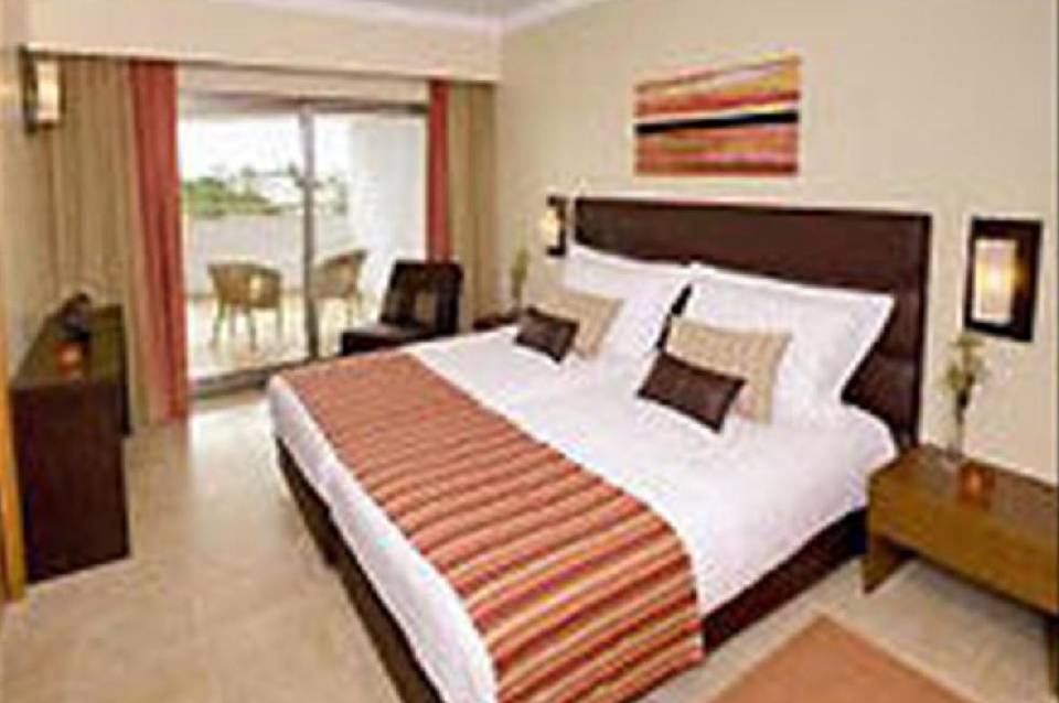 Alfagar Aparthotel 3