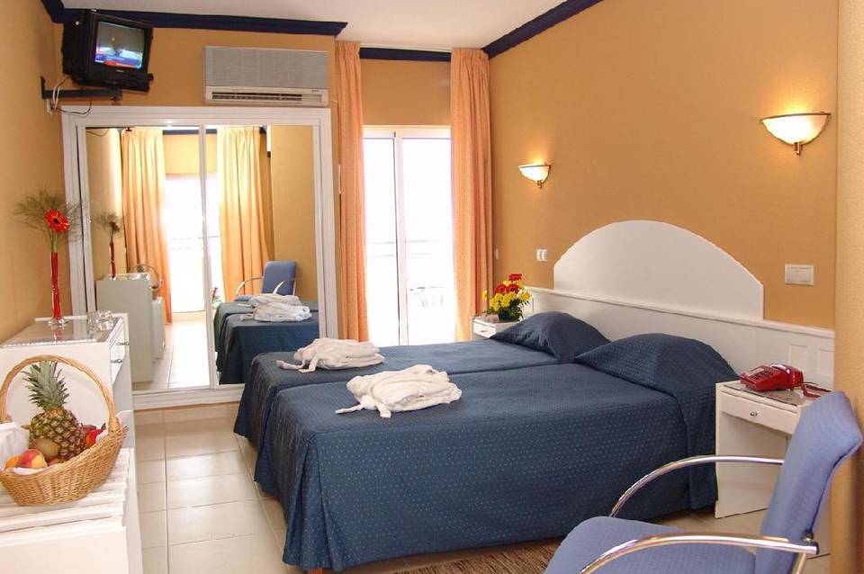 Atismar Hotel 3