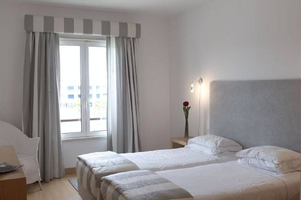 Suite Hotel Marina Club 5