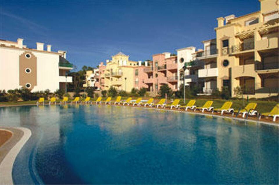 Eden Village Apartamentos 2