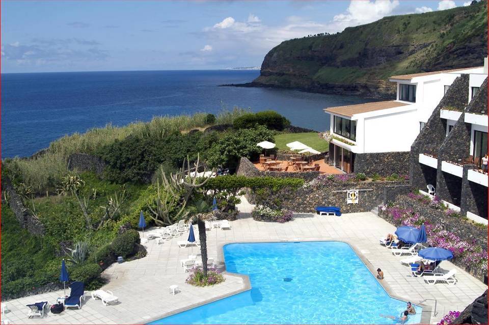 Caloura Hotel Resort 2