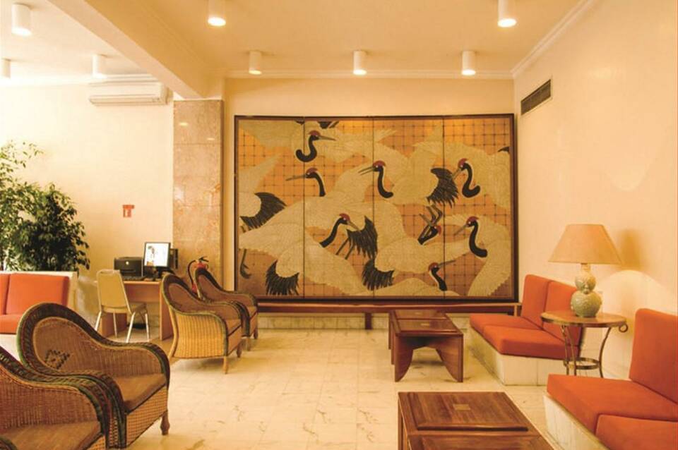 Holiday Inn Express & Suites Lisbon - Príncipe Real 2