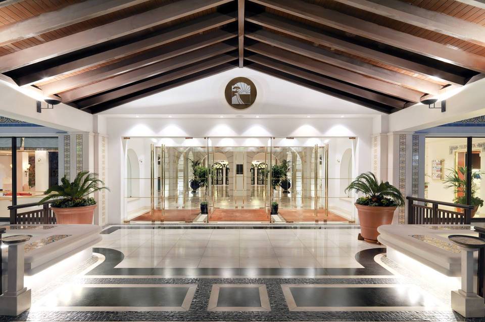 Pine Cliffs Hotel, a Luxury Collection Resort, Algarve 4
