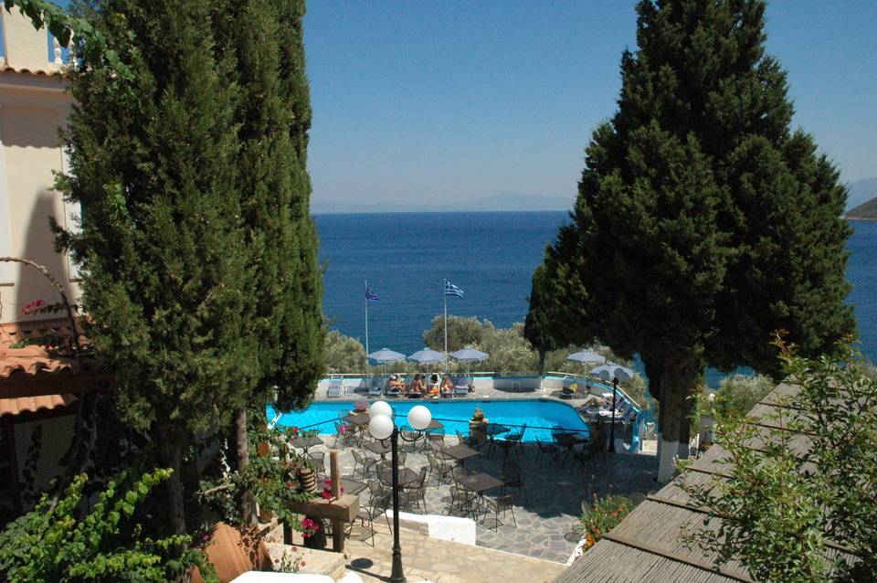 Kerveli Village Hotel 1