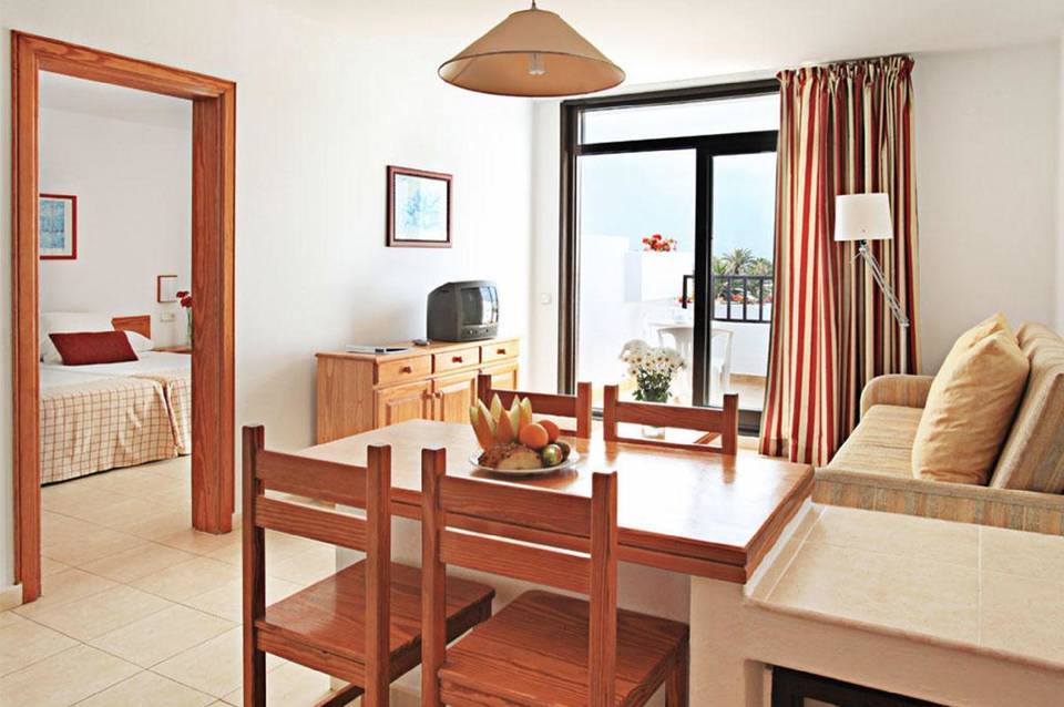 H10 Suites Lanzarote Gardens 4