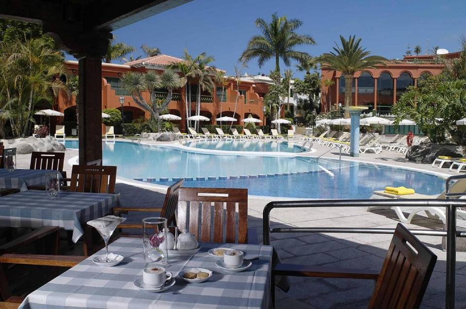 ADRIAN Hoteles Colón Guanahaní 3