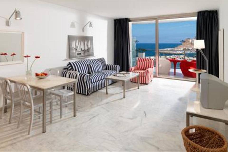 Marina Suites 2