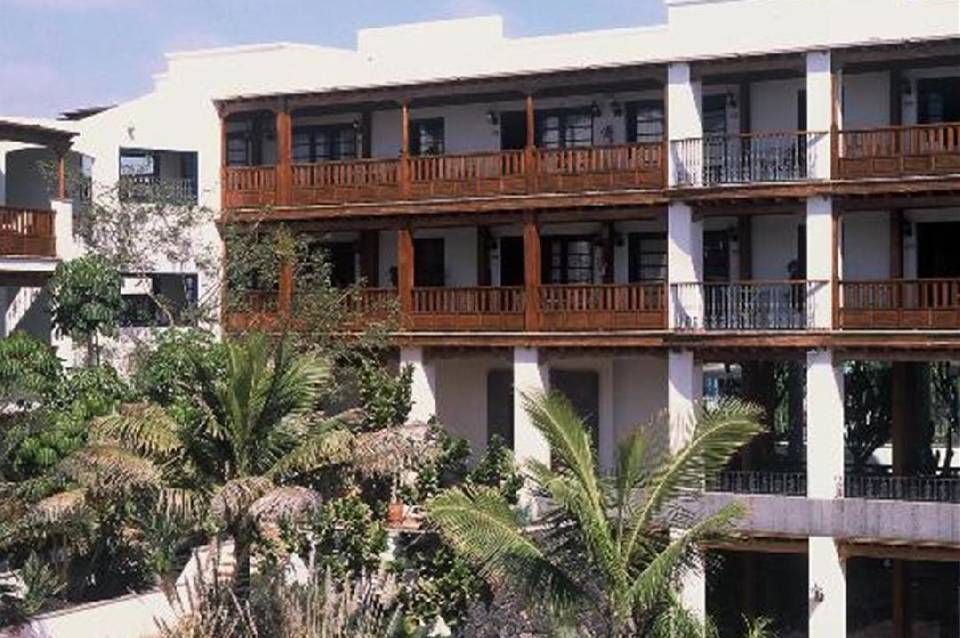 Nazaret Mansion 3