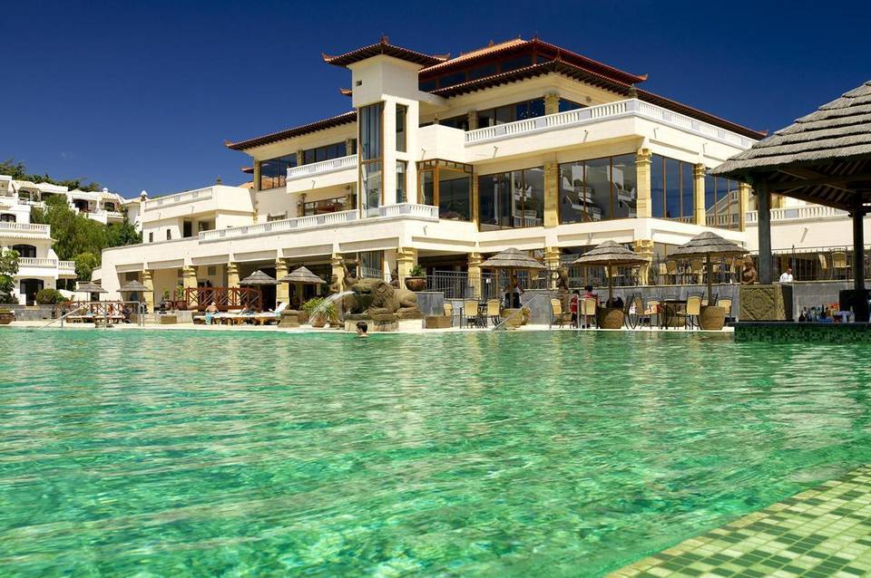 Regency Country Club 3