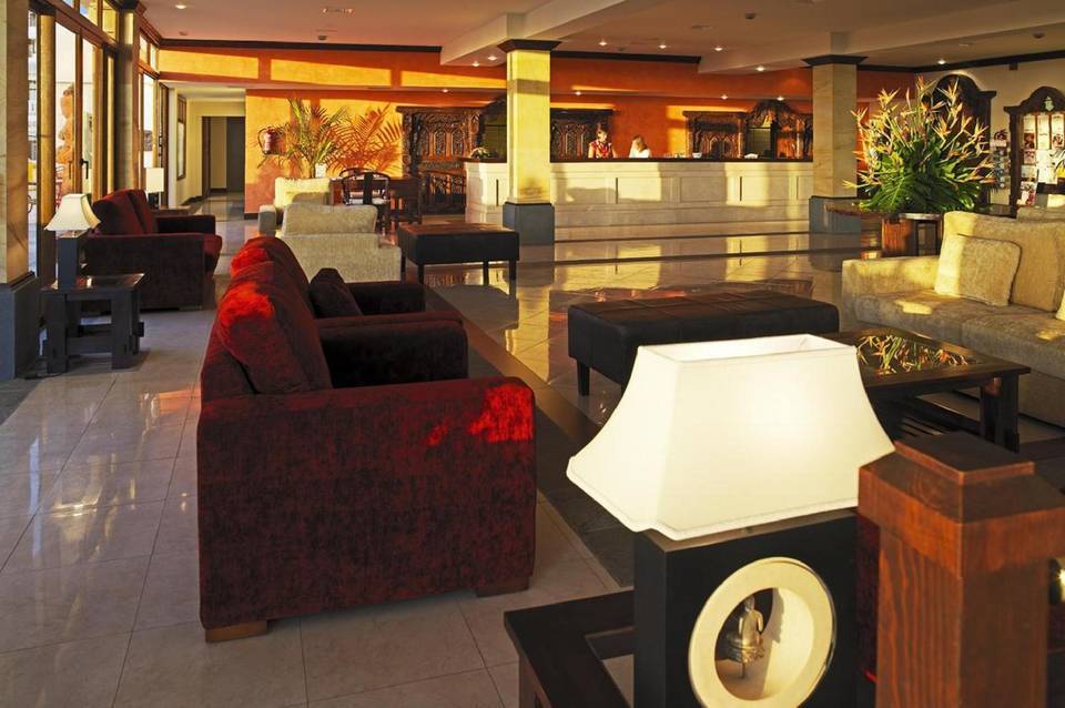 Regency Country Club 4