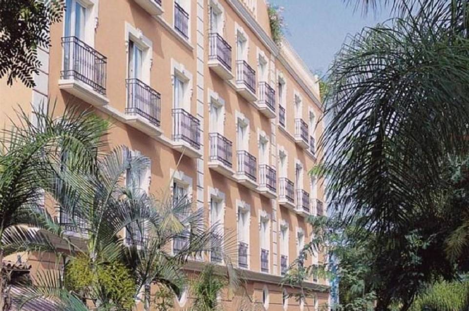 RF Astoria 3