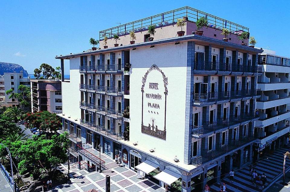 Reveron Plaza 2