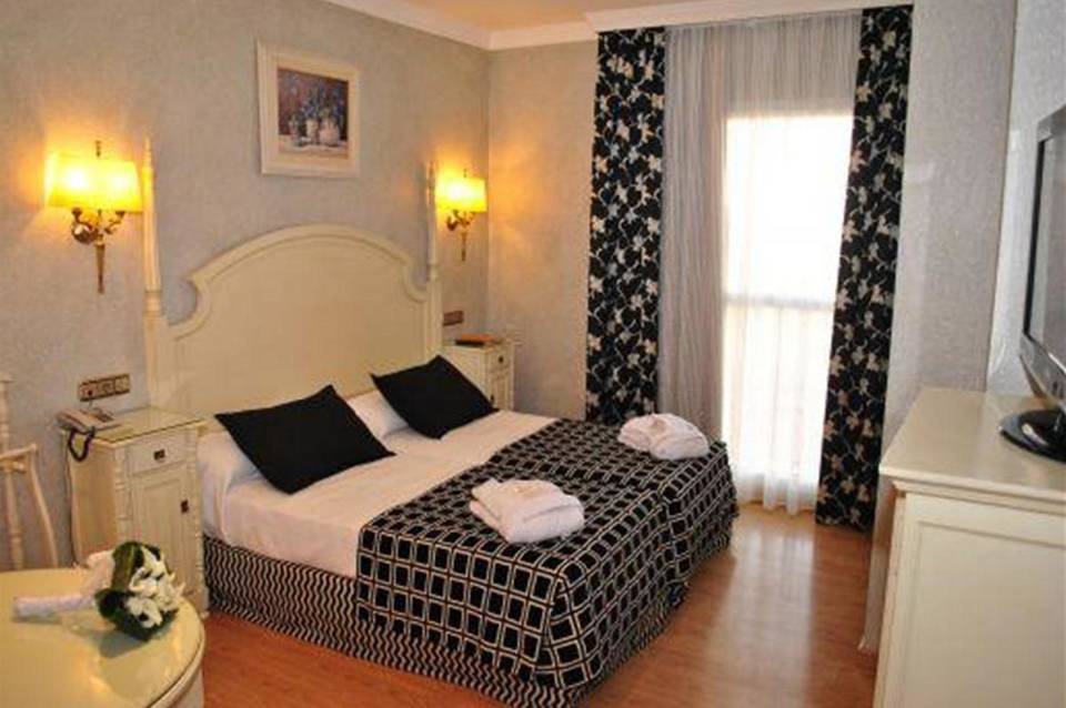 Sallés Hotel Málaga Centro 5