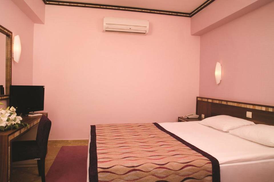 Royal Atlantis Spa & Resort 2