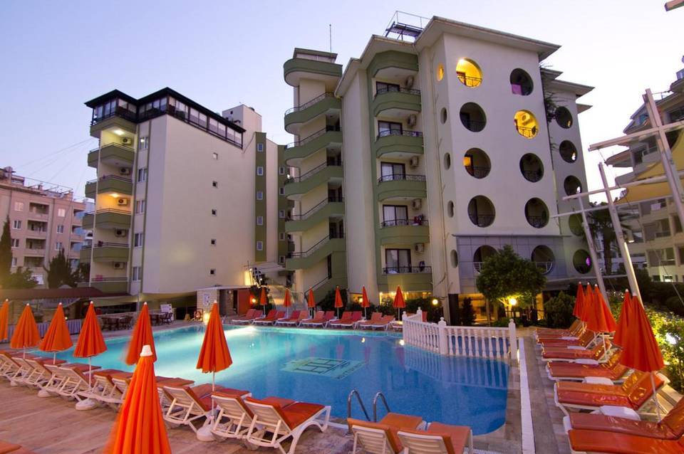 Kaila Krizantem Hotel 2