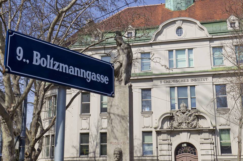 Hotel Boltzmann 2
