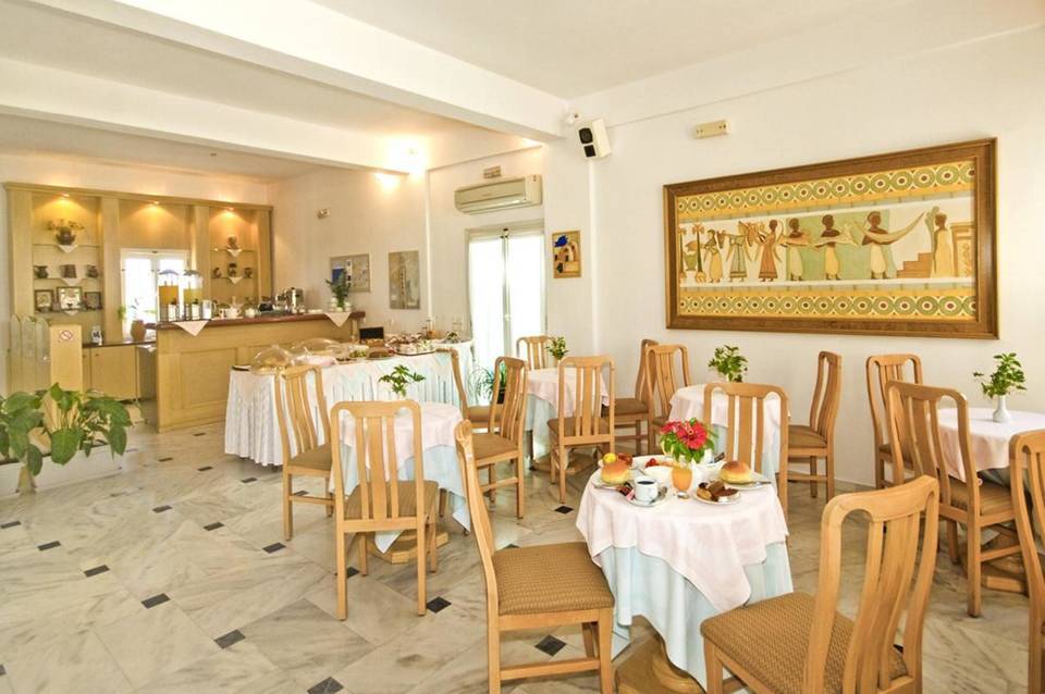 Strogili Hotel 2