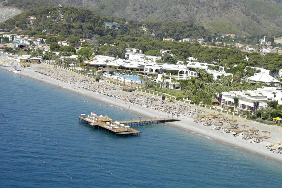 Emelda Sun Club 1