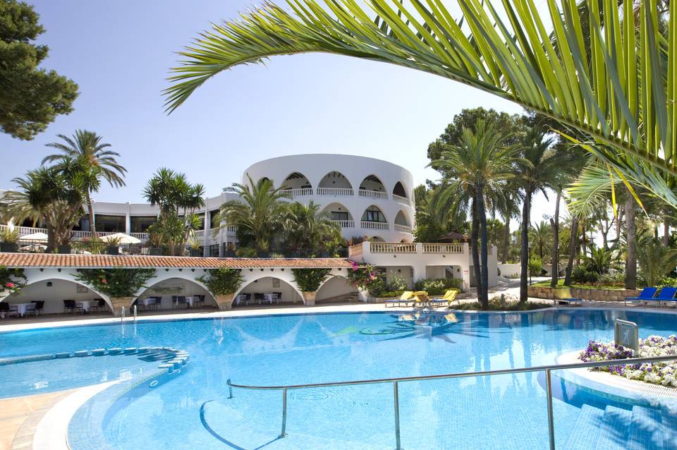 Hilton Mallorca Galatzo inkl. Mietwagen 1