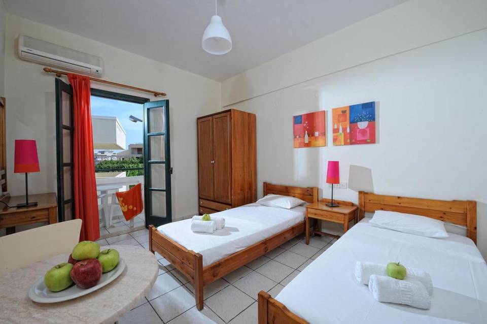 Kristalli Hotel Apartments 4