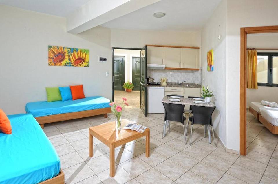 Kristalli Hotel Apartments 5