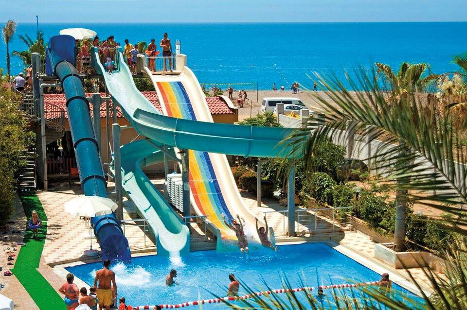Aydinbey Famous Resort 5