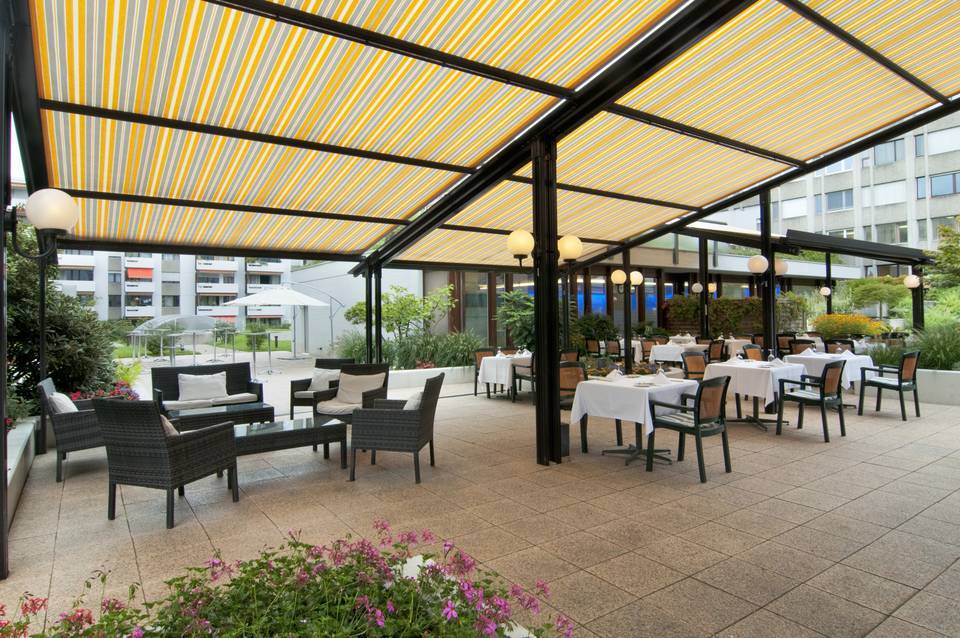 Crowne Plaza Zurich 2
