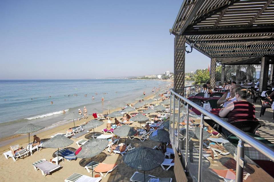 Aska Just In Beach 3