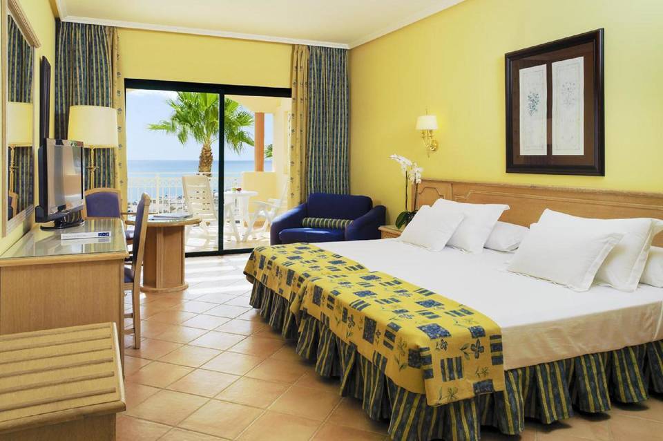 H10 Playa Esmeralda 2