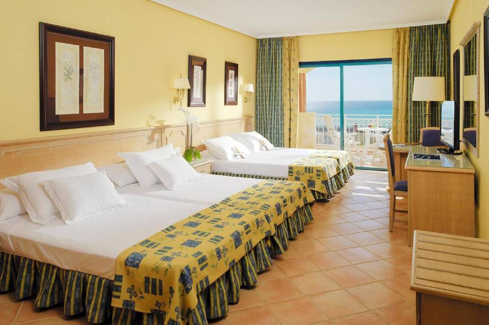 H10 Playa Esmeralda 3