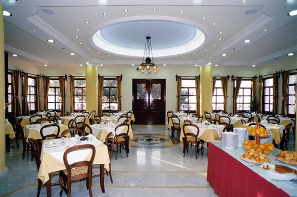 Veggera Hotel 5