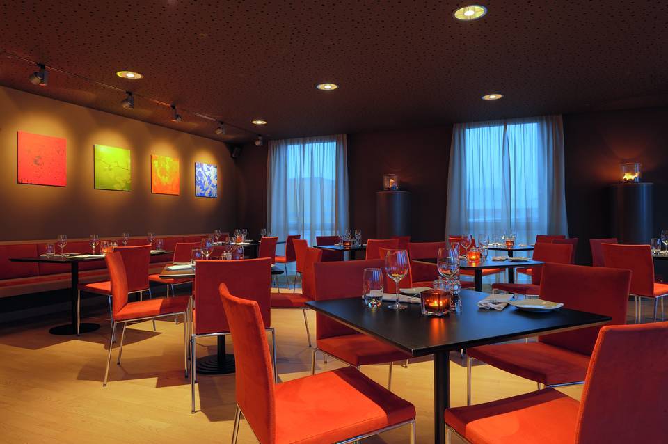 Radisson Hotel Zurich Airport 4