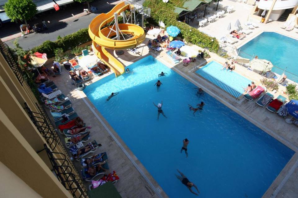 Kleopatra Beach Hotel 4